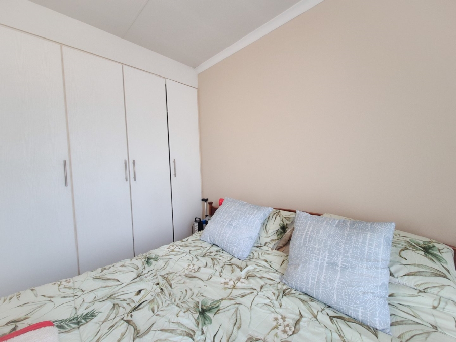 2 Bedroom Property for Sale in Vaalpark Free State